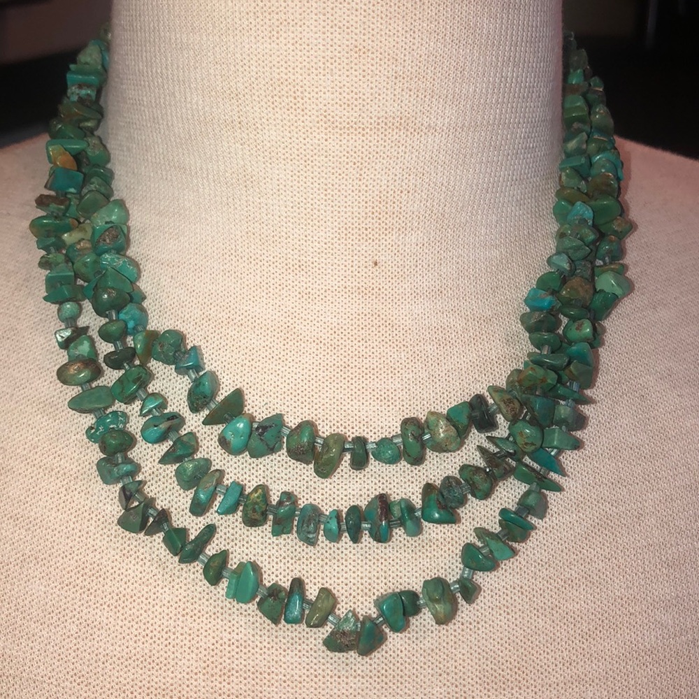 💚Beautiful Turquoise stone choker necklace